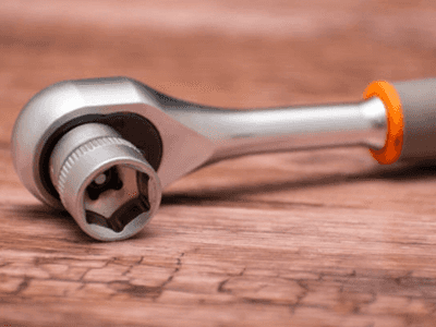 How to Use a Torque Wrench and Crowfoot Wrench
