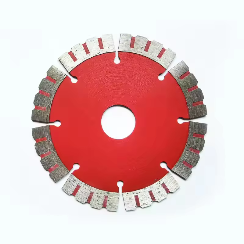 Sharp and fast-cutting circular diamond saw blade for cutting stone