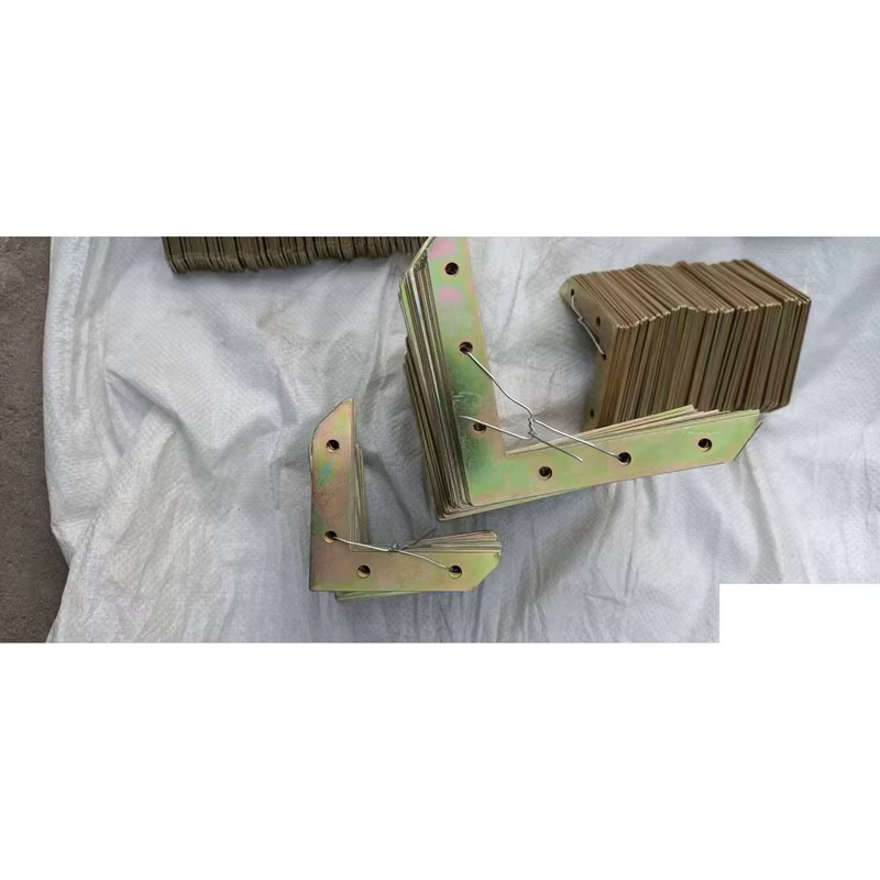 Strong Color Galvanized Corner Code Multi Color L-shaped Corner Iron Furniture Bracket Strengthening Corner Code | Strong Brand Color Corner Code Industrial OEM Customization