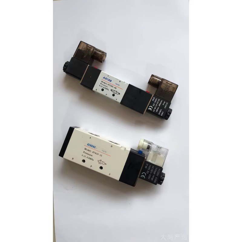 4V230C/4V410-15 2-Position 5-Way Solenoid Valve, 220VAC Pneumatic Control Valve, Aluminum Alloy