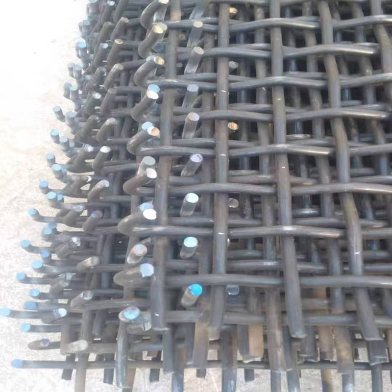 Black Iron Crimped Wire Mesh