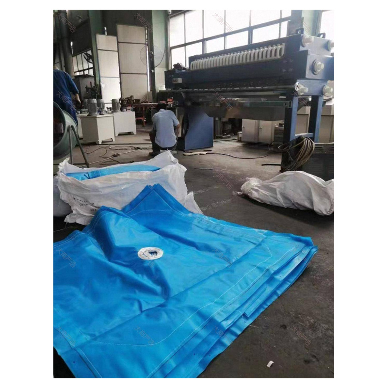 White and Blue Monofilament Filter Cloth