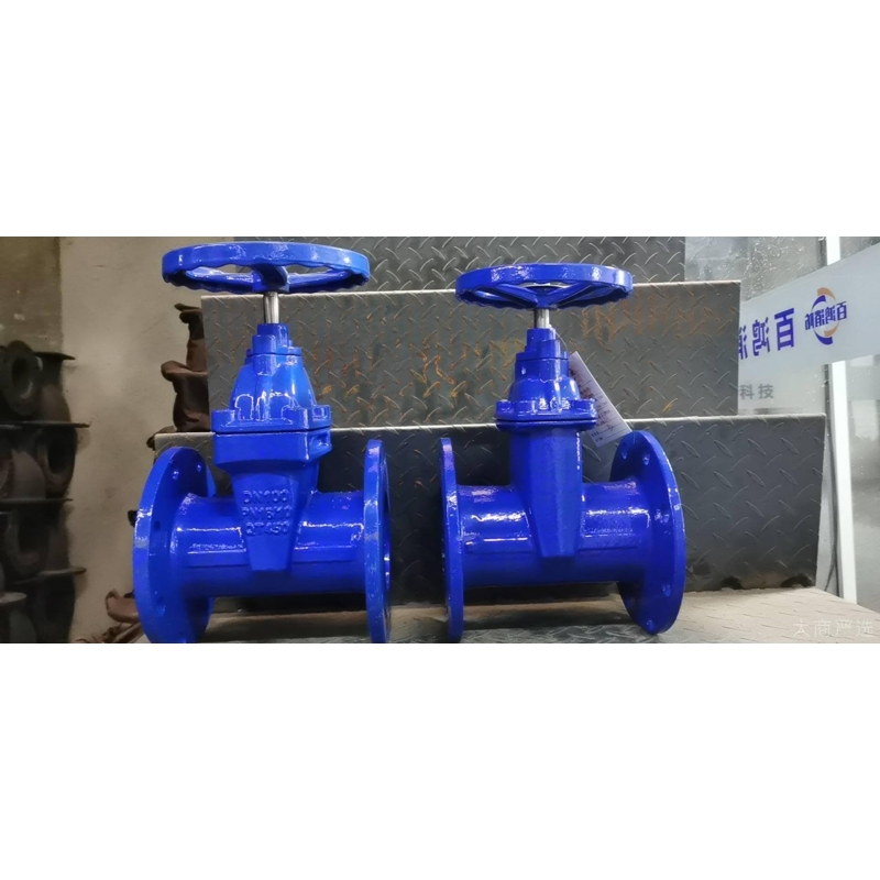 Fire concealed stem gate valve