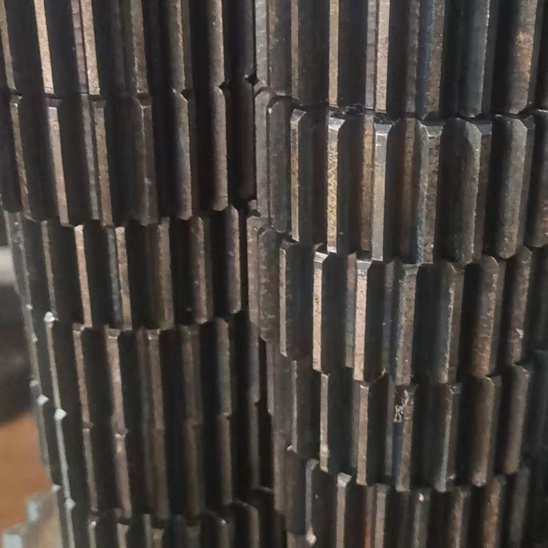 Large bevel sprocket and multi row chain 16B-1/12A-3 customized for mining metallurgical engineering with multiple teeth