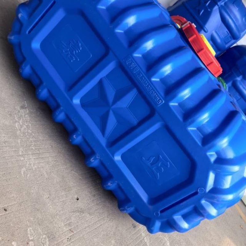 Special-shaped Horizontal Square Plastic Tank, Blue Thickened Liquid Storage Tank