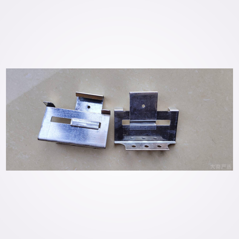 Metal fixing bracket