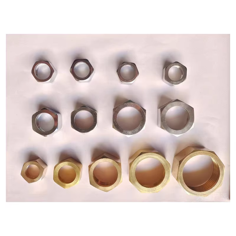 Stainless steel pipe fitting cutter