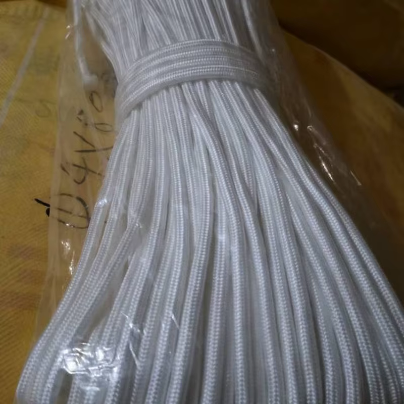 Lightweight woven rope