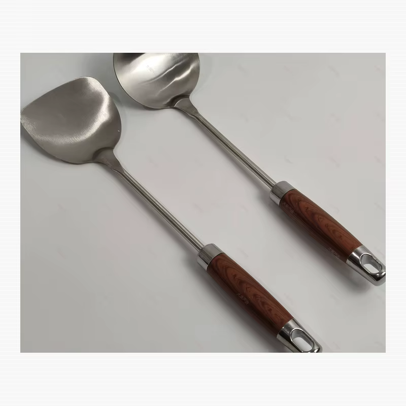 European spoon shovel