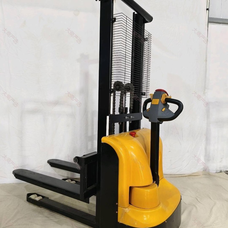 Electric Stacker	