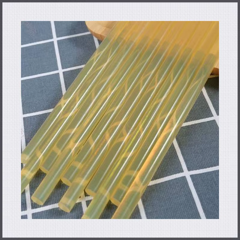 Yellowish Transparent High-Tack Glue Stick	