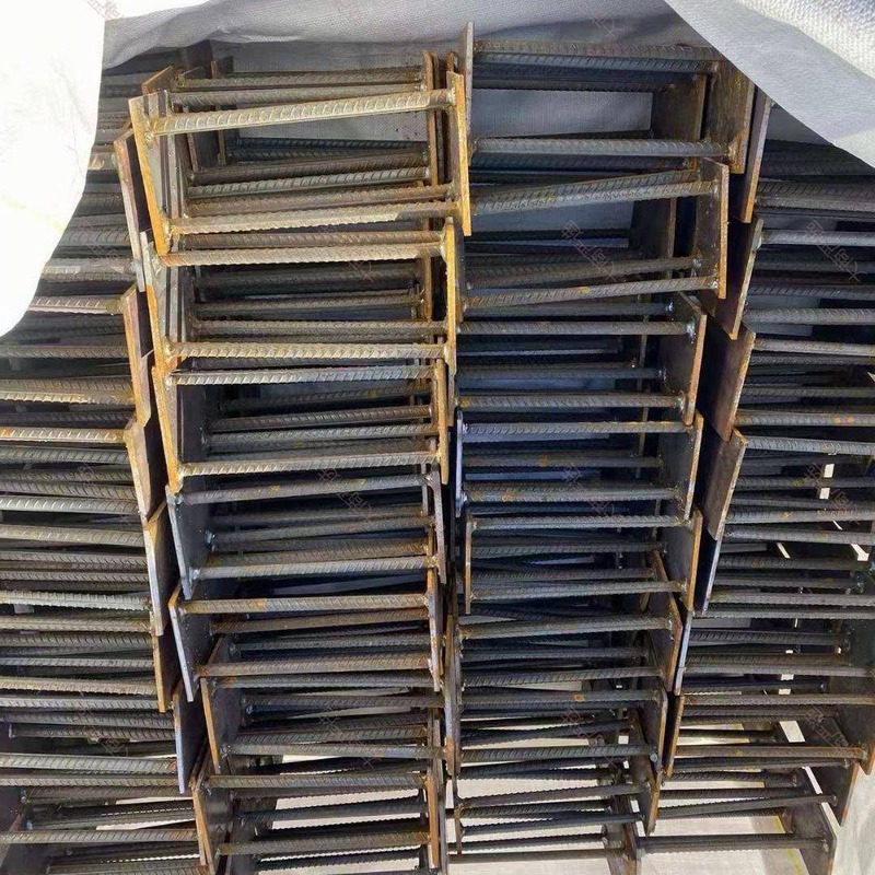 Bridge Steel Plate Embedment Welded Bracket (Steel Plate + Multiple HRB400 Threaded Rebar Trapezoidal Welding)	