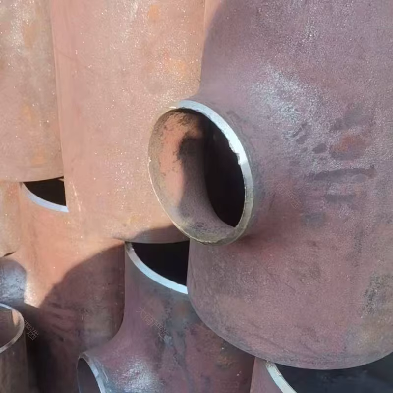 Straight Tee TS, Reducing Tee TR, Cross