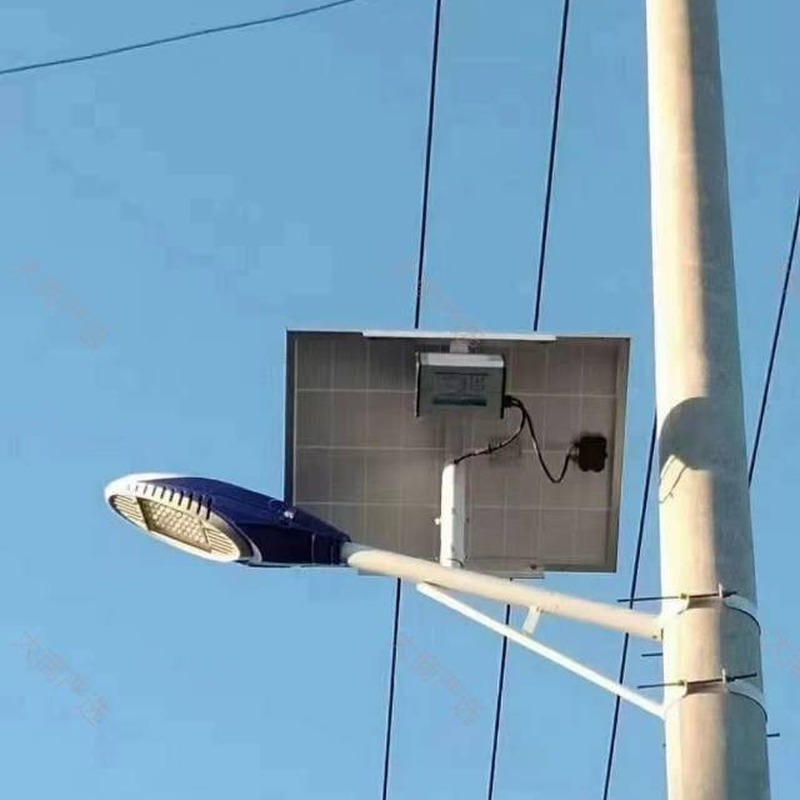 Solar street light