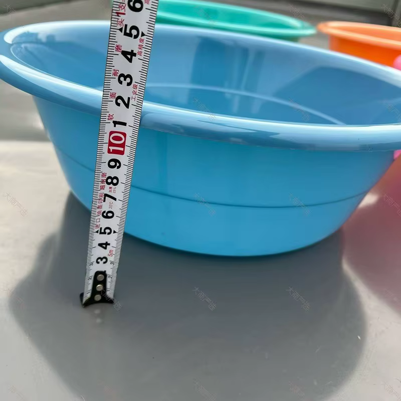 40 plastic pots for all seasons	