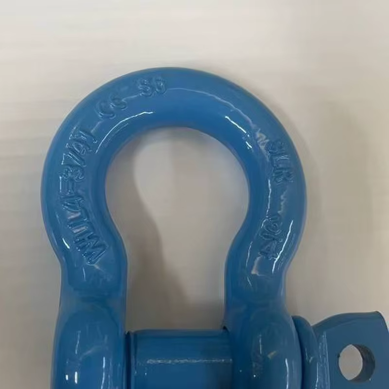 Drop forged shackle